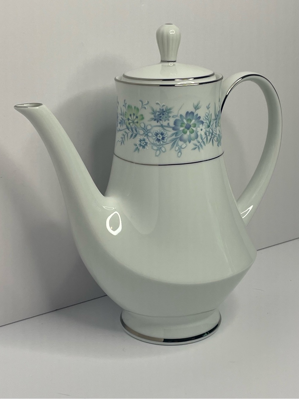 Vintage Noritake Milford 2227 Fine China Coffee Pot with Lid EXCELLENT RARE
